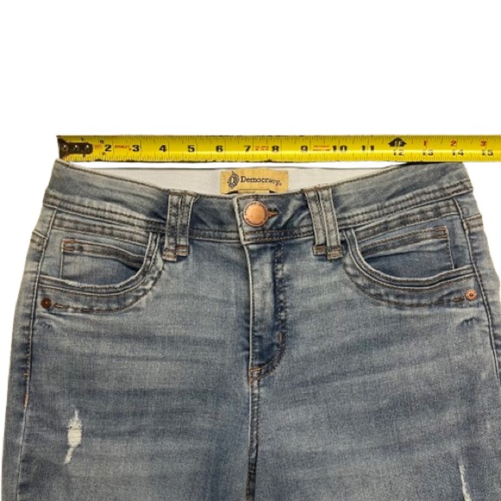Democracy "Ab" Technology Light Wash Distressed Skinny Jeans - Picture 6 of 11